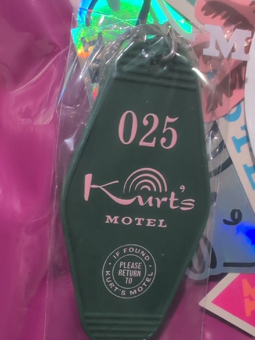 Kurt Geiger Hotel Multi Sticker & Keychain Pack - Picture 3 of 6